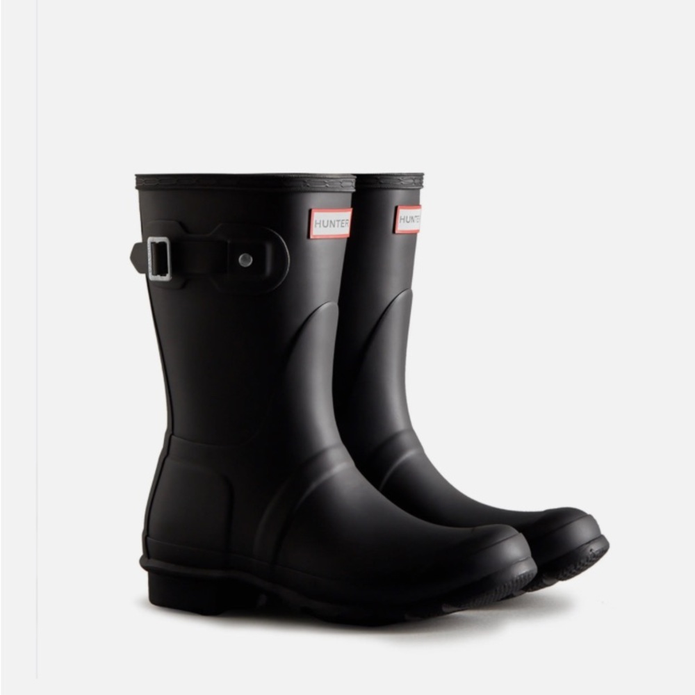 Hunter original short matte rain boots.